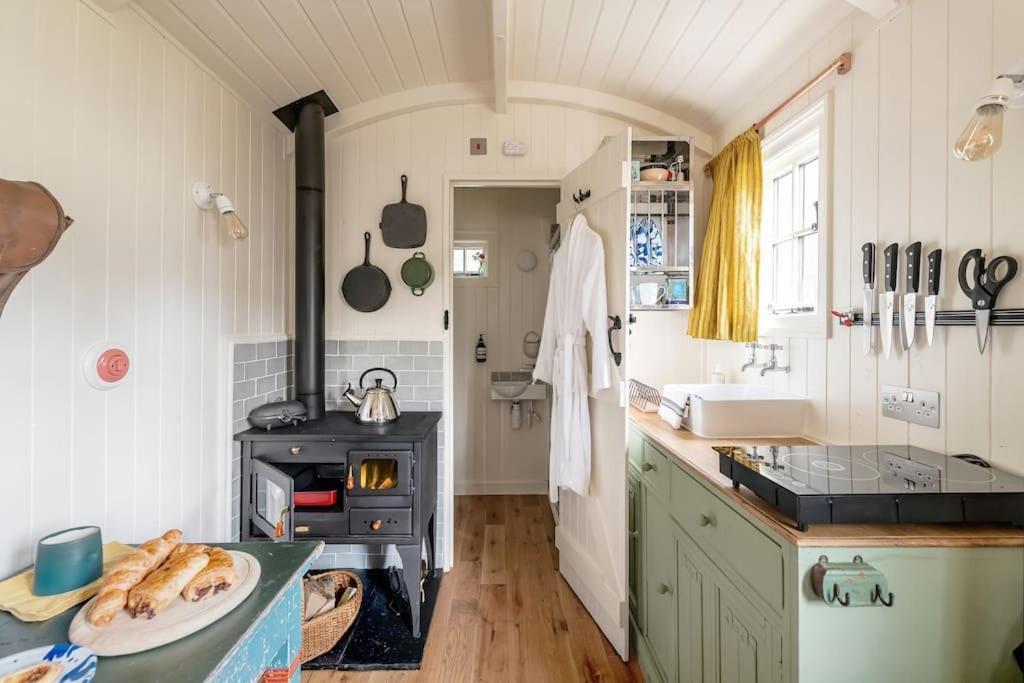 The Rumple Hut